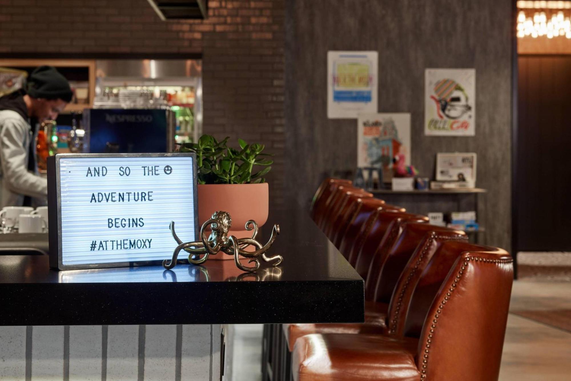 Hotel Moxy Atlanta Midtown Exterior foto